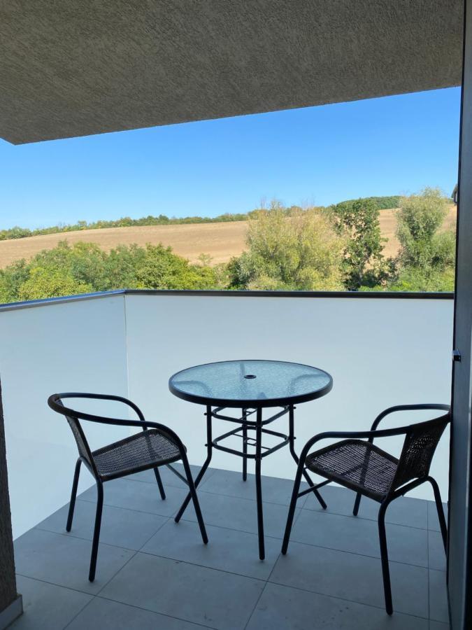 Apartmán Flower Bellegszencse Kültér fotó